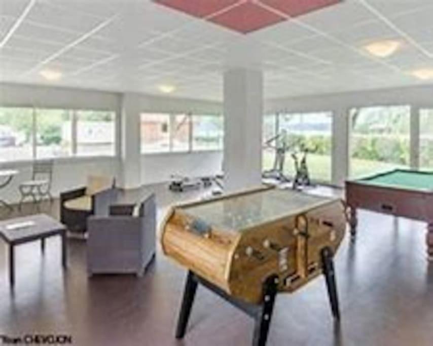 Aureilhan-Appartemant 4-6 Pp Piscine Cosy En Bord Lac Esterno foto